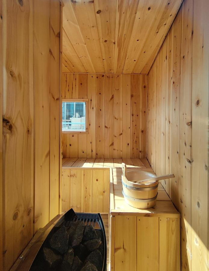 Unique Solar Penthouse With Jacuzzi And Sauna In Central Athens Atenas Exterior foto
